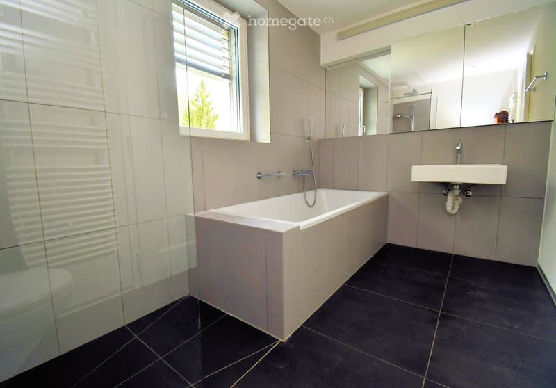 freistehendes, modernes Einfamilienhaus in Bern (8)
