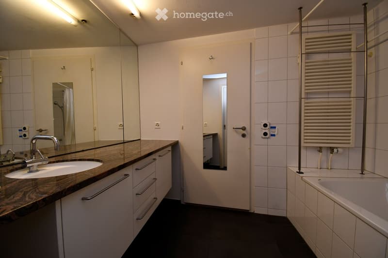 Sonnige 4- Zimmer-Altbauwohnung in der Berner Altstadt (7)