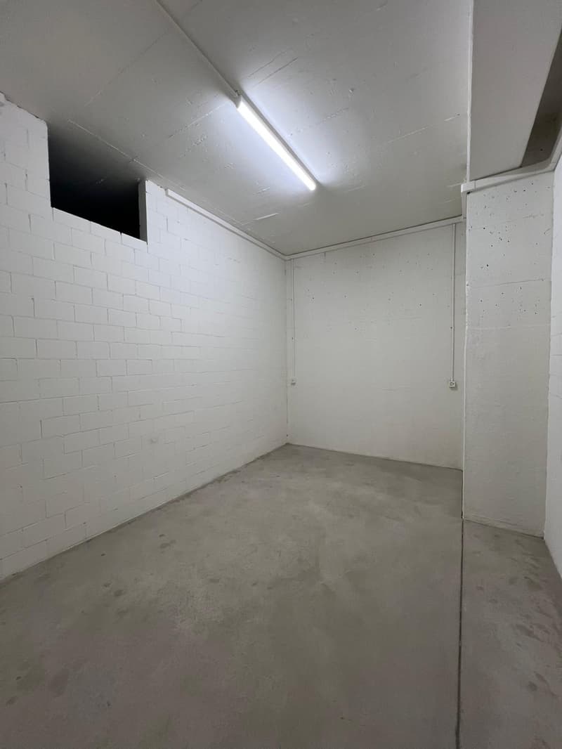 H19, 9.7 m2