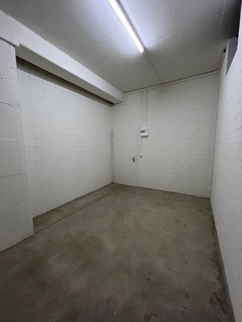 H19, 9.7 m2