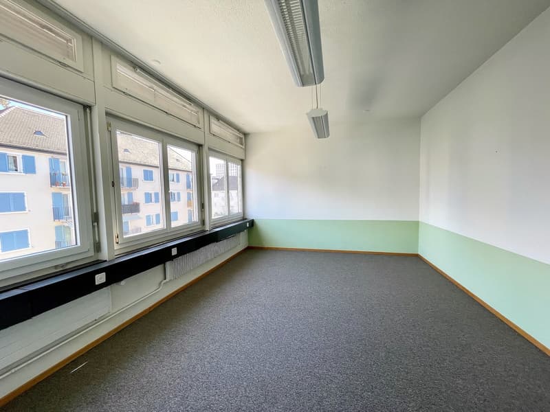 nur noch 2 helle grosse und zentral gelegene Ateliers in ZH-Altstetten (5)