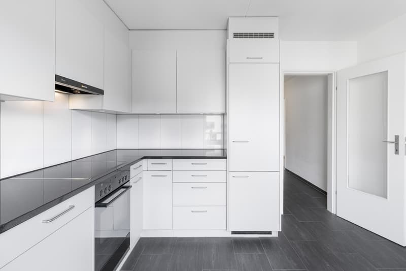 4.5-Zimmerwohnung mit sonniger Dachterrasse und Blick ins Grüne (8)