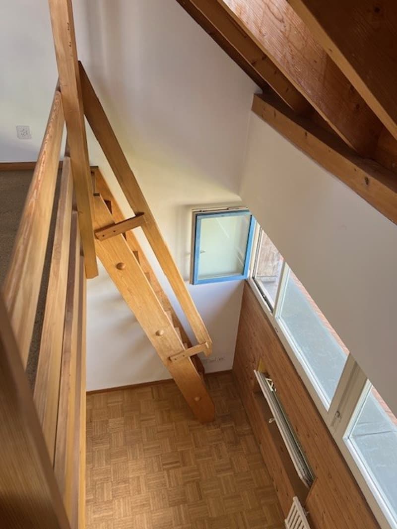 Helles Atelier an bester Lage in Fällanden zu vermieten (4)