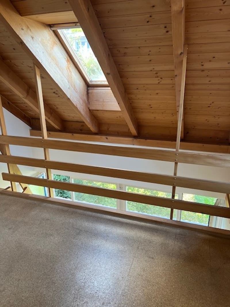 Helles Atelier an bester Lage in Fällanden zu vermieten (5)