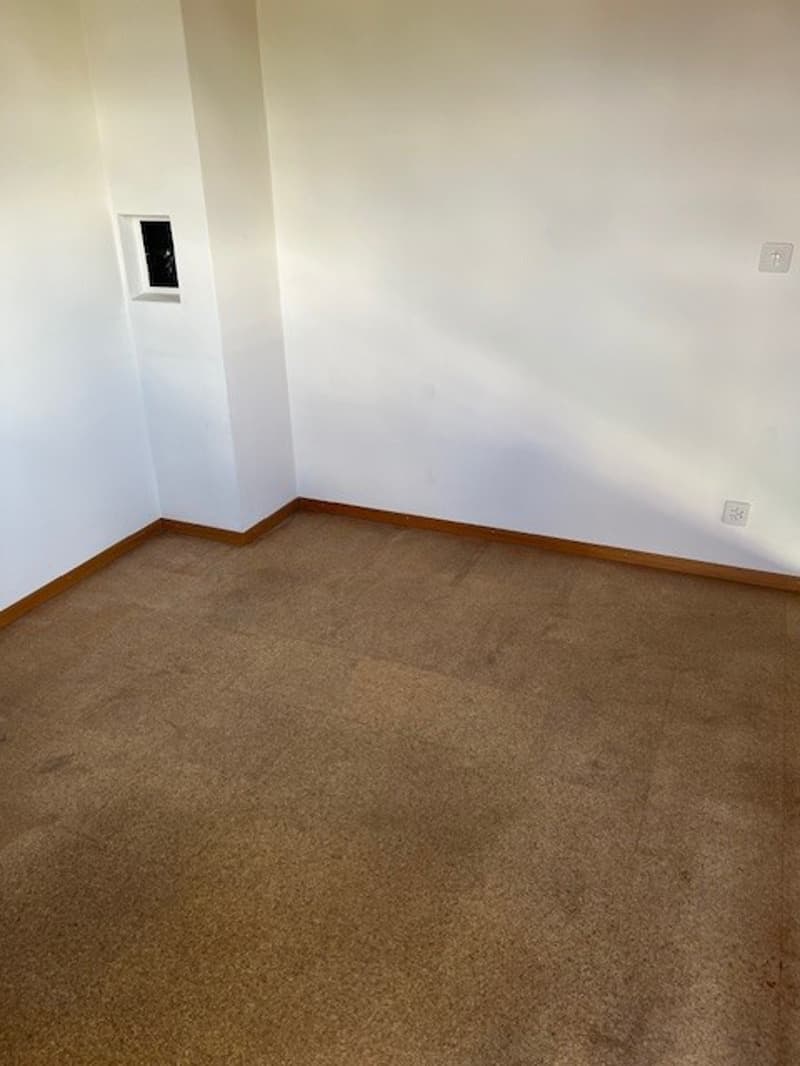 Helles Atelier an bester Lage in Fällanden zu vermieten (6)