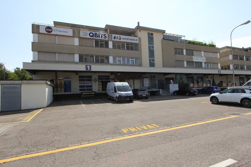 Attraktive Büro- / Gewerberäume (1)