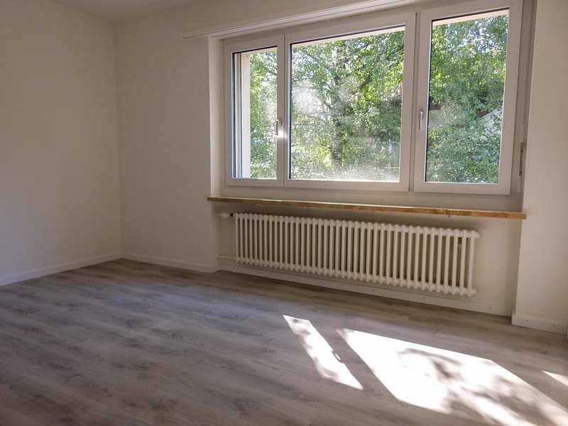 moderne 4-Zimmer-Wohnung mit zwei Balkonen (6)