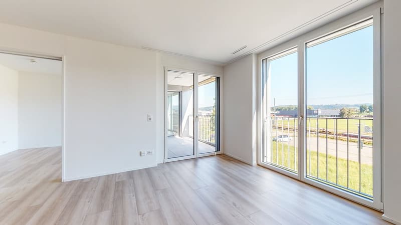 moderne komfortable 3.5-Zimmer-Wohnung mit sonniger Loggia, eigenem Wäschetrockner und Lift (3)