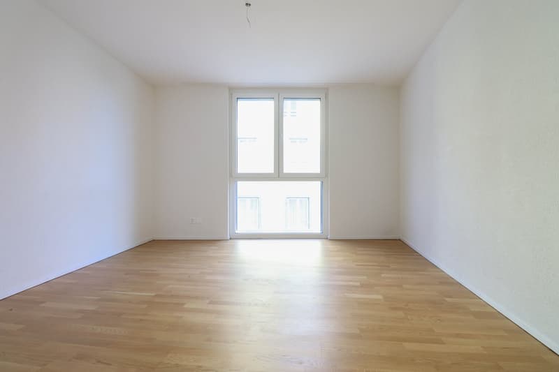 helles und geräumiges Schlafzimmer