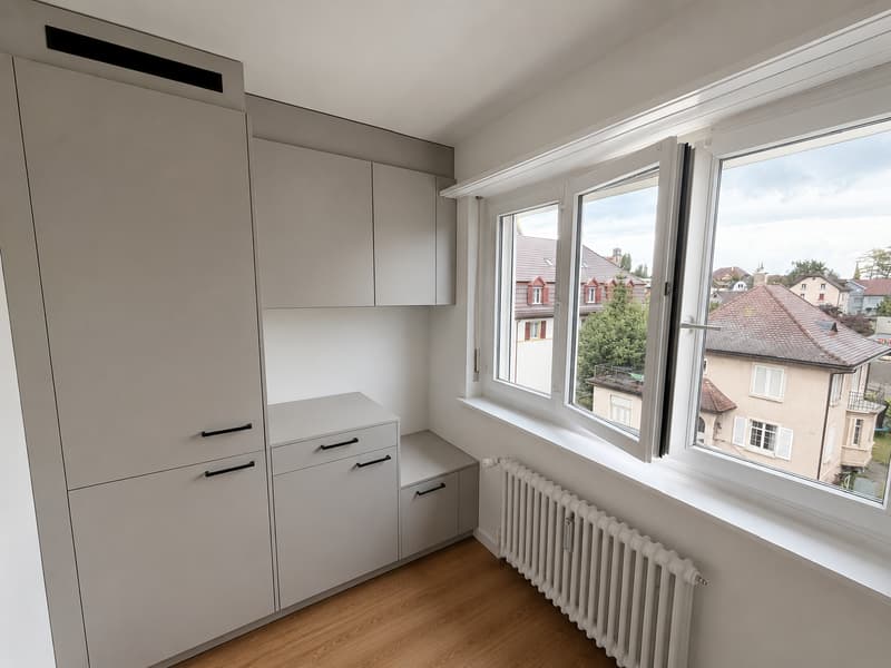 frisch renovierte 3.0-Zimmer-Wohnung mit sonnigem Balkon (3)