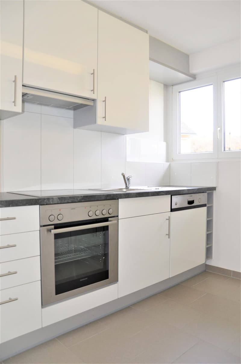 3-Zimmer-Wohnung mit Balkon an ruhiger Lage (2)