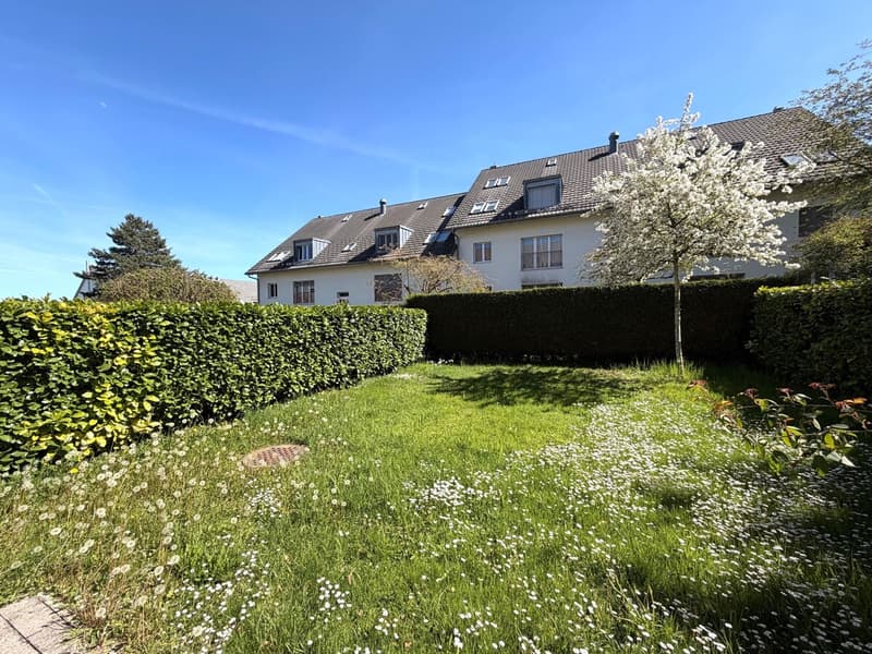 2.5-Zimmer-Wohnung an ruhiger Lage mit idyllischem Garten (8)