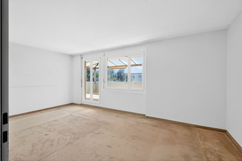 Grosses Potenzial, helle Räume und zwei Terrassen (13)