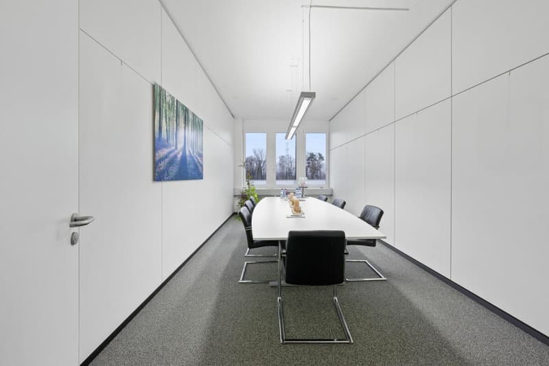 Büro / Besprechungszimmer