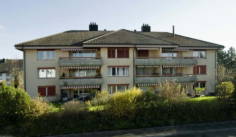 Familienfreundliche Wohnung (123m2) an ruhiger sonniger Lage (1)