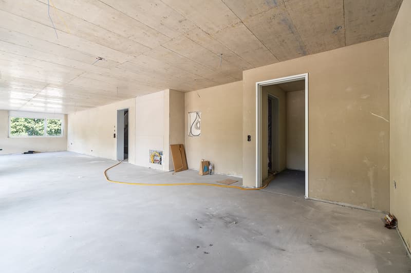 Lichtdurchflutete Gewerbefläche im 1. OG - Innenausbau durch Mieter (7)