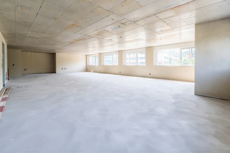 Exklusive Gewerbefläche im 2. Obergeschoss - Innenausbau durch Mieter (7)