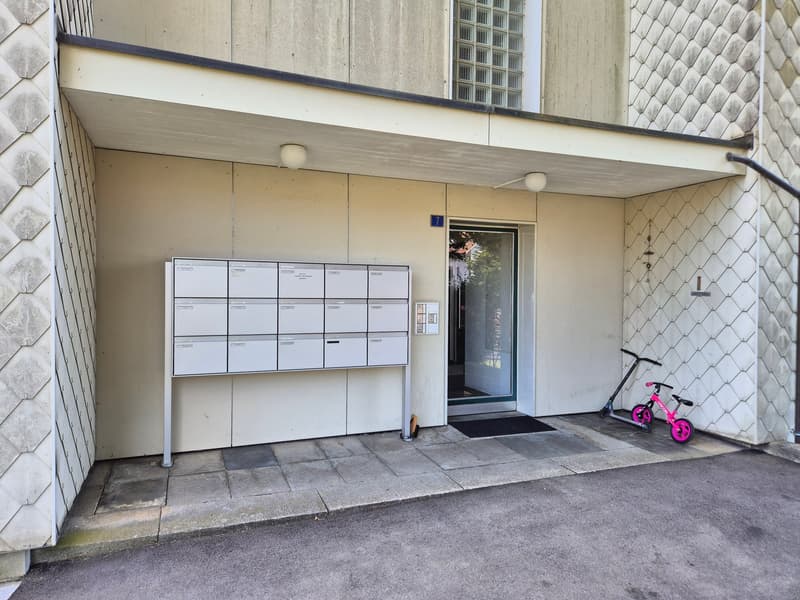 Gemütliche 1.5-Zimmer-Wohnung mit Balkon in Affoltern am Albis (9)