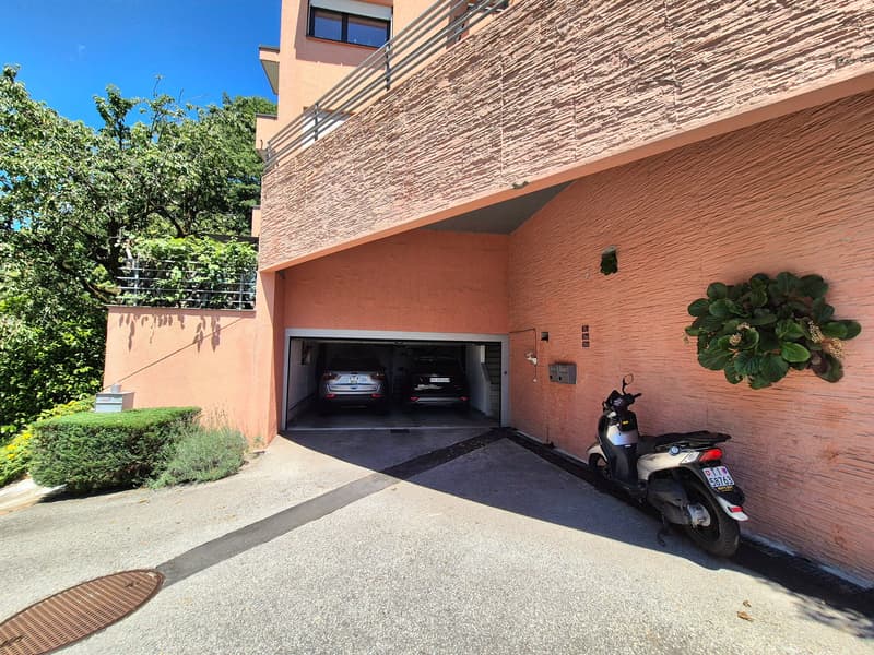 La Dolce Vita a Lugano: Elegante Residenza con Piscina a Cureggia (14)