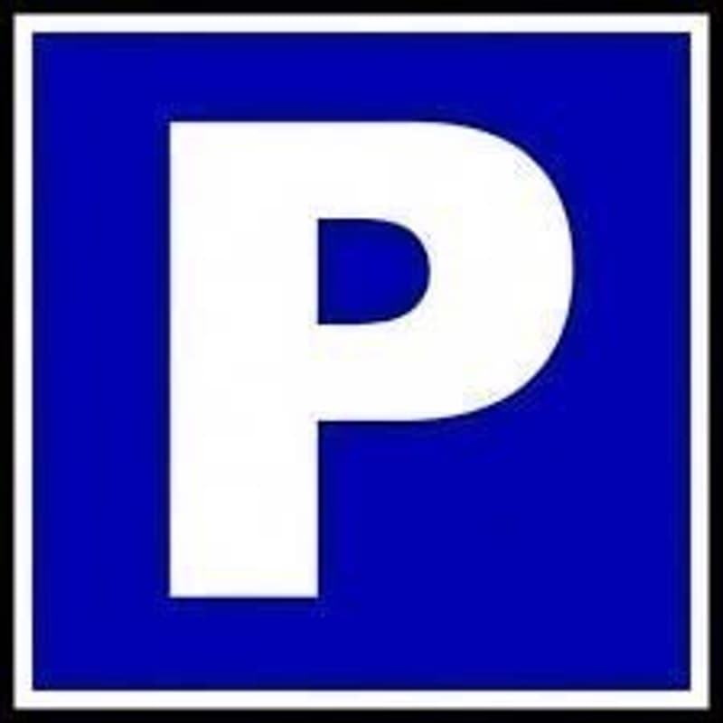 Aussenparkplatz in Volketswil zu vermieten (1)