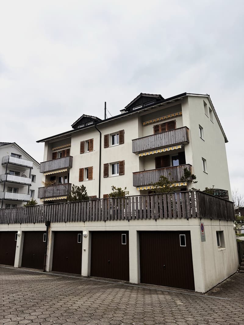 Aussenparkplätze in Aadorf gesucht? Wir haben die Lösung! (2)