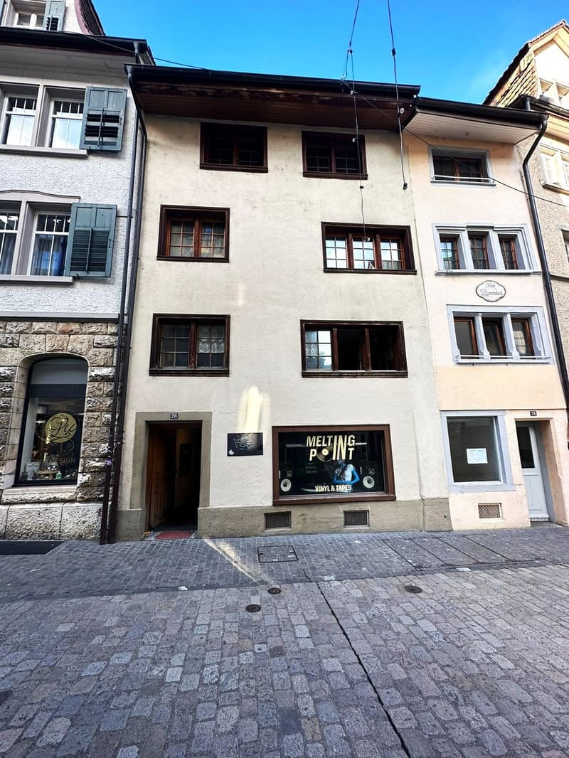 Charmante 1-Zimmer-Wohnung in der Schaffhauser Altstadt (1)