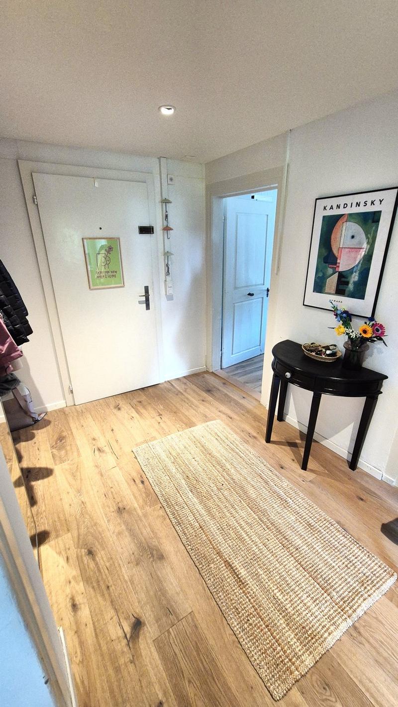 Charmante 3.5-Zimmer-Altbauwohnung mit Balkon an zentraler Lage (9)