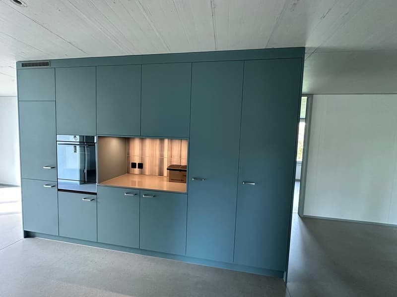 Helle 5.5-Zimmer-Wohnung mit Gartensitzplatz an ruhiger Lage (3)