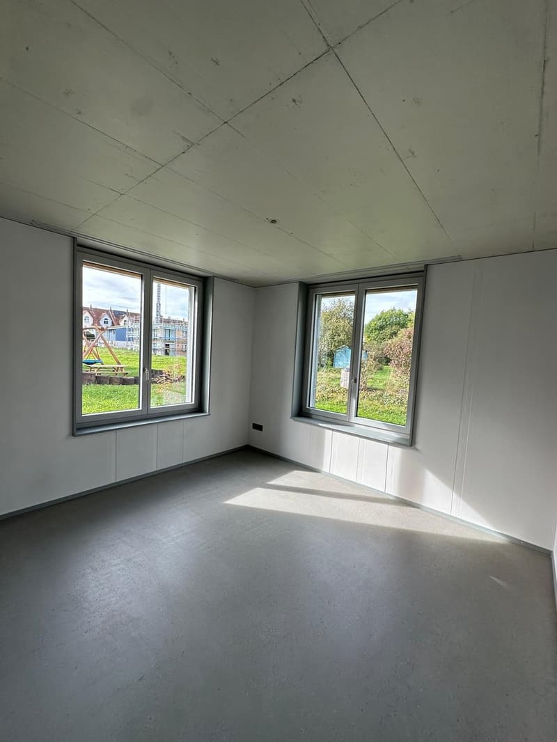 Helle 5.5-Zimmer-Wohnung mit Gartensitzplatz an ruhiger Lage (12)