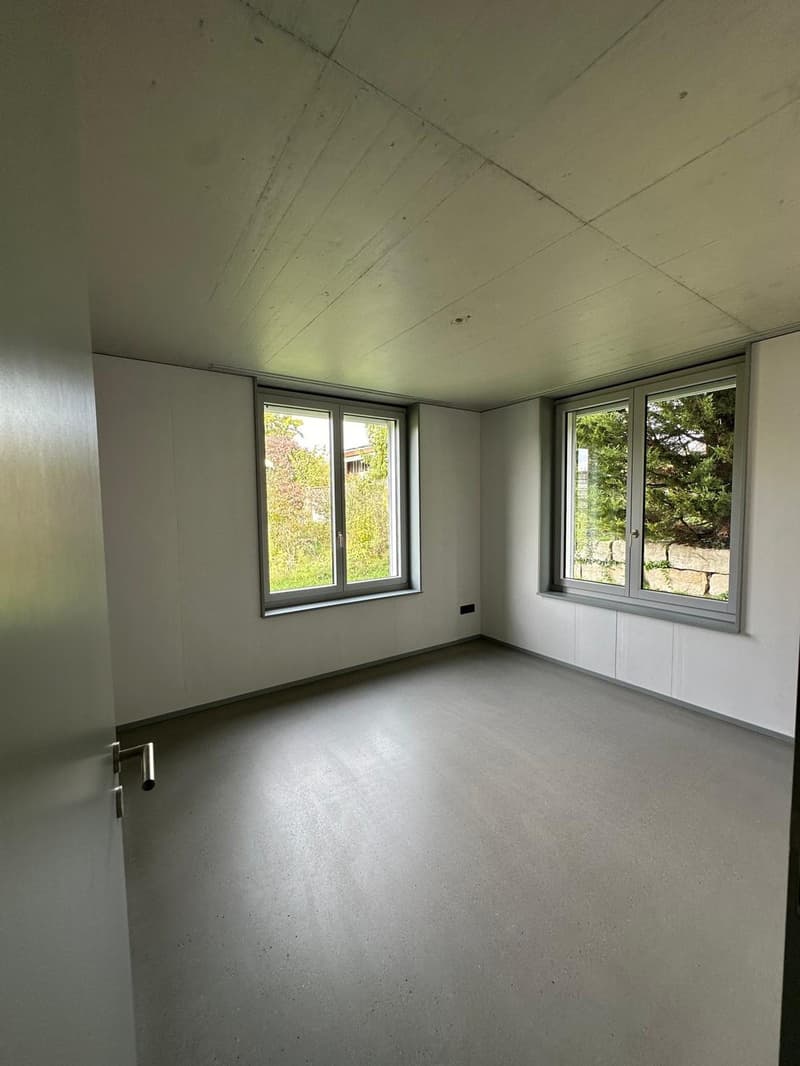 Helle 5.5-Zimmer-Wohnung mit Gartensitzplatz an ruhiger Lage (10)