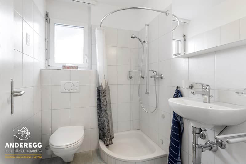 Helle 4.5-Zi.-Wohnung im 2. OG, Lift und Bastelraum an zentraler Lage (10)