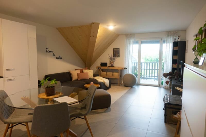 moderne, charmante 2.5-Zimmer-Maisonette-Wohnung (3)