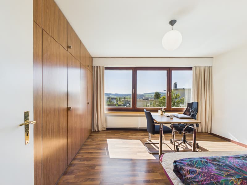 Einfamilienhaus mit Potenzial in exklusiver Lage von Uitikon Waldegg (6)