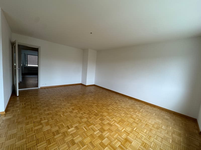 Familienfreundliche 4.5-Zimmer-Wohnung mit Balkon in Egnach (5)