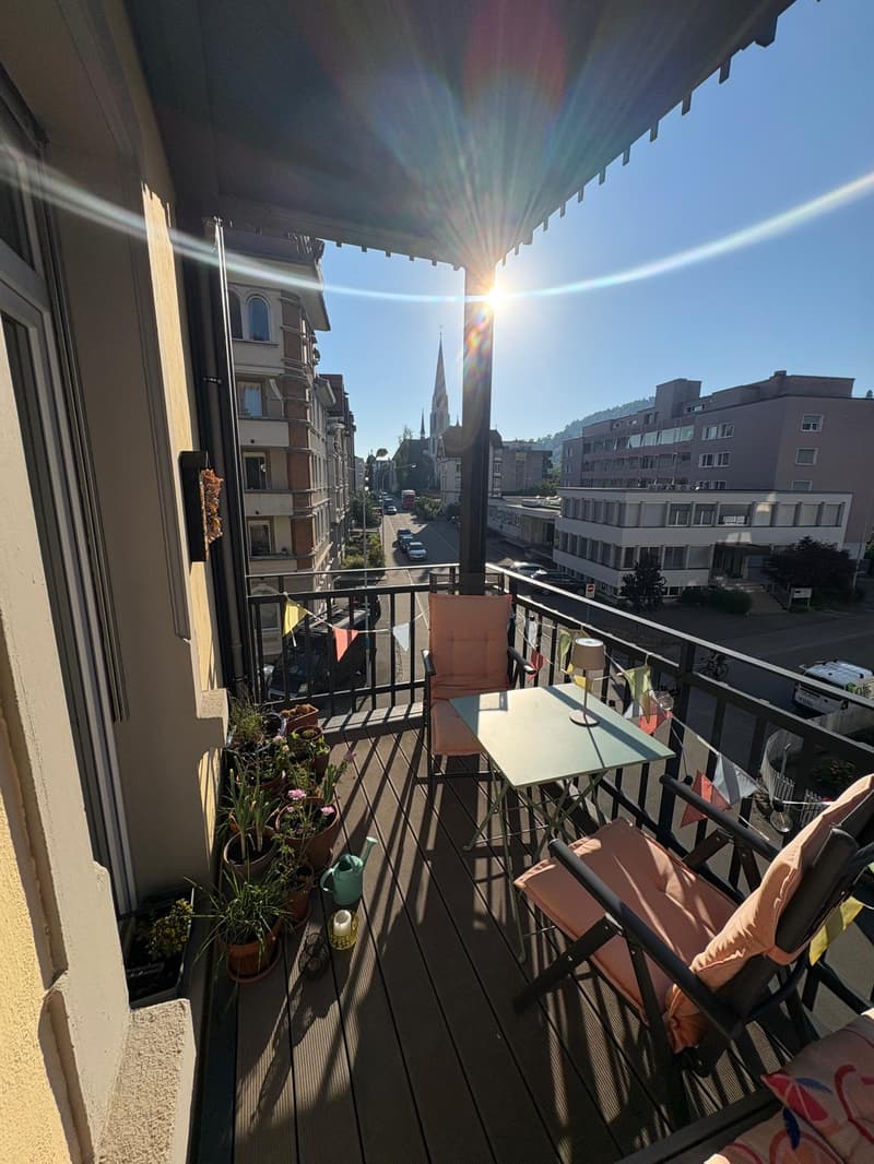 Helle 3-Zimmer-Wohnung mit Balkon in St. Gallen (6)