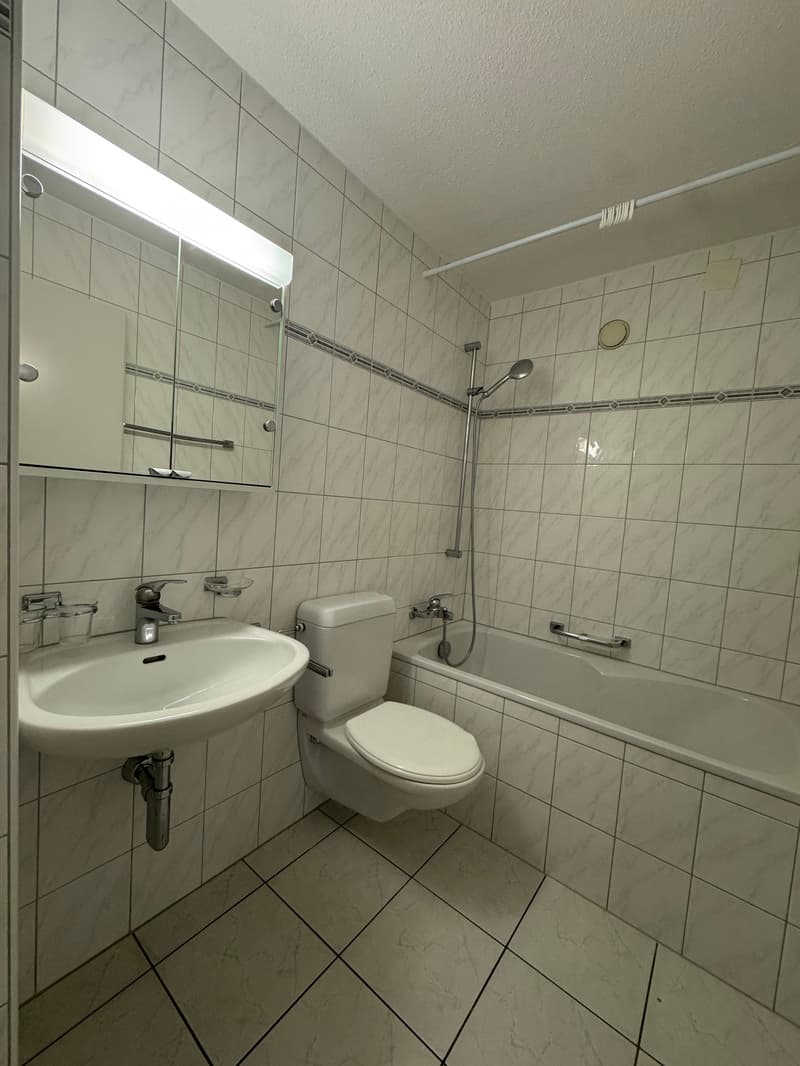 Helle 3-Zimmer-Wohnung im Erdgeschoss mit Sitzplatz (7)