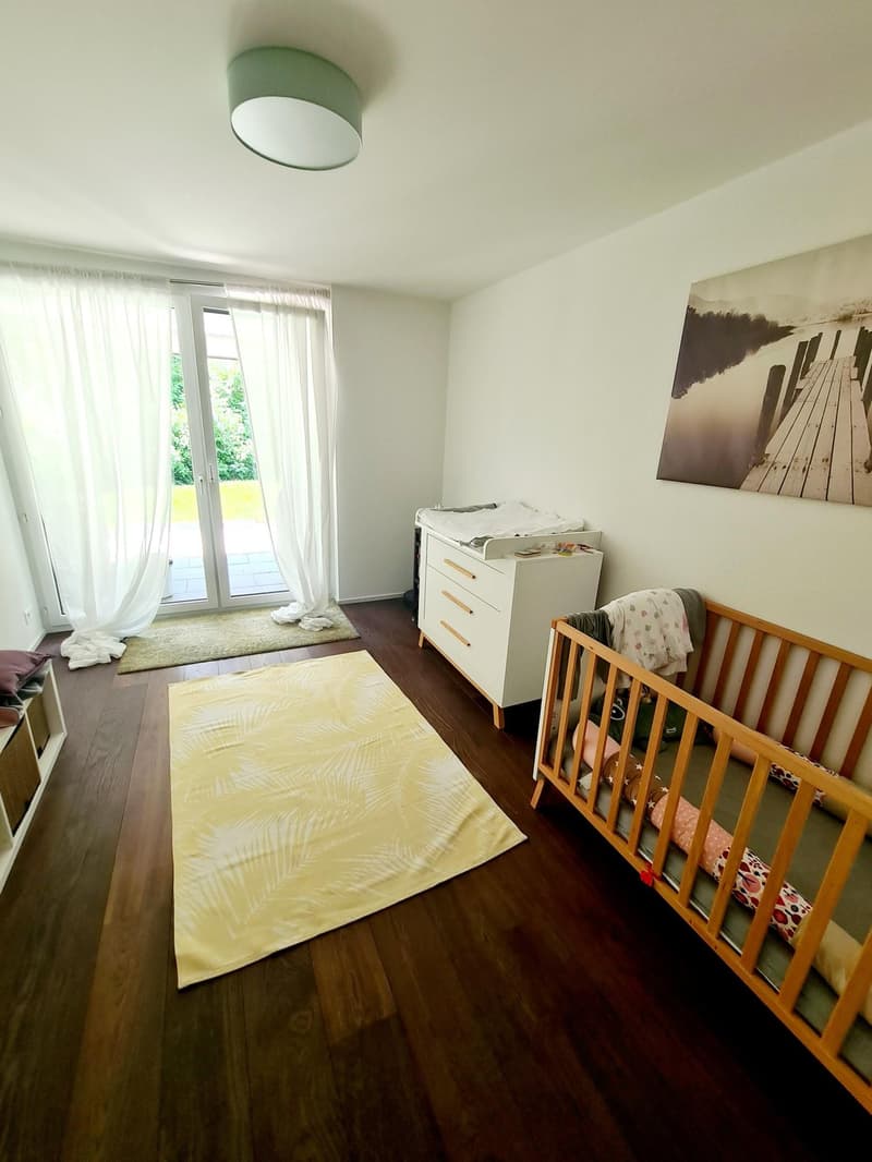 Moderne 4.5-Zimmer-Wohnung mit Sitzplatz in Kreuzlingen (6)