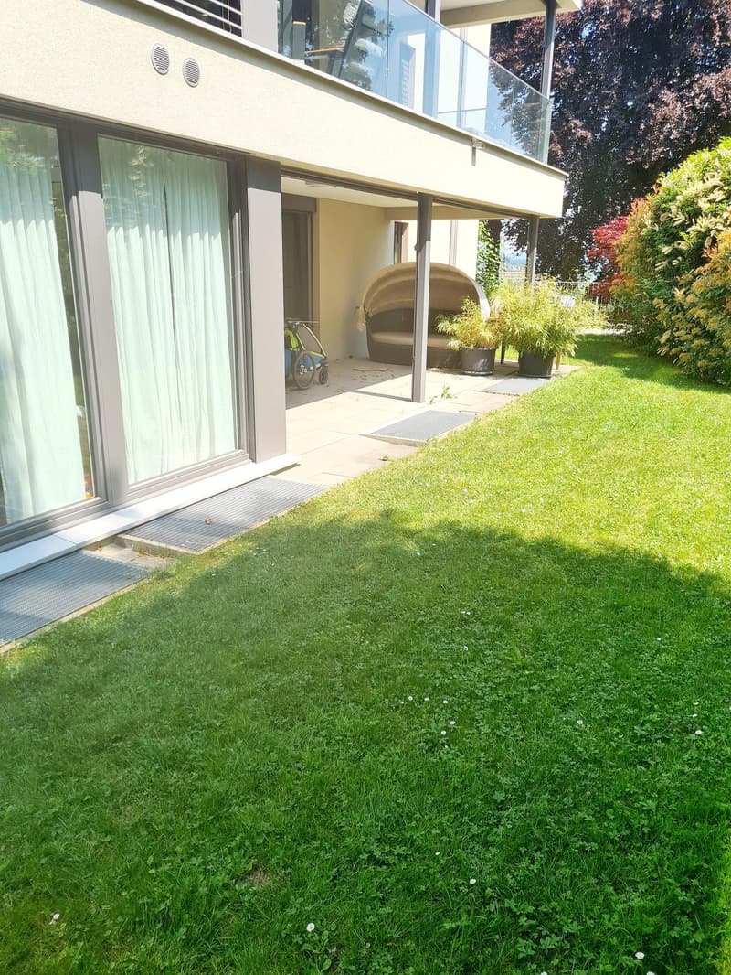 Moderne 4.5-Zimmer-Wohnung mit Sitzplatz in Kreuzlingen (4)