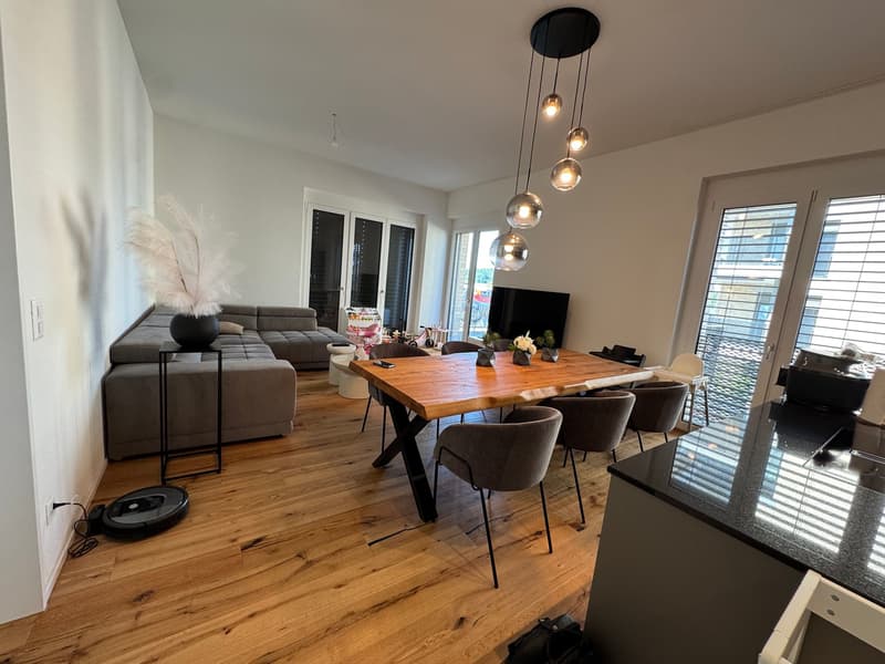 Moderne 4.5-Zimmer-Neubauwohnung mit Balkon in Berg TG (3)