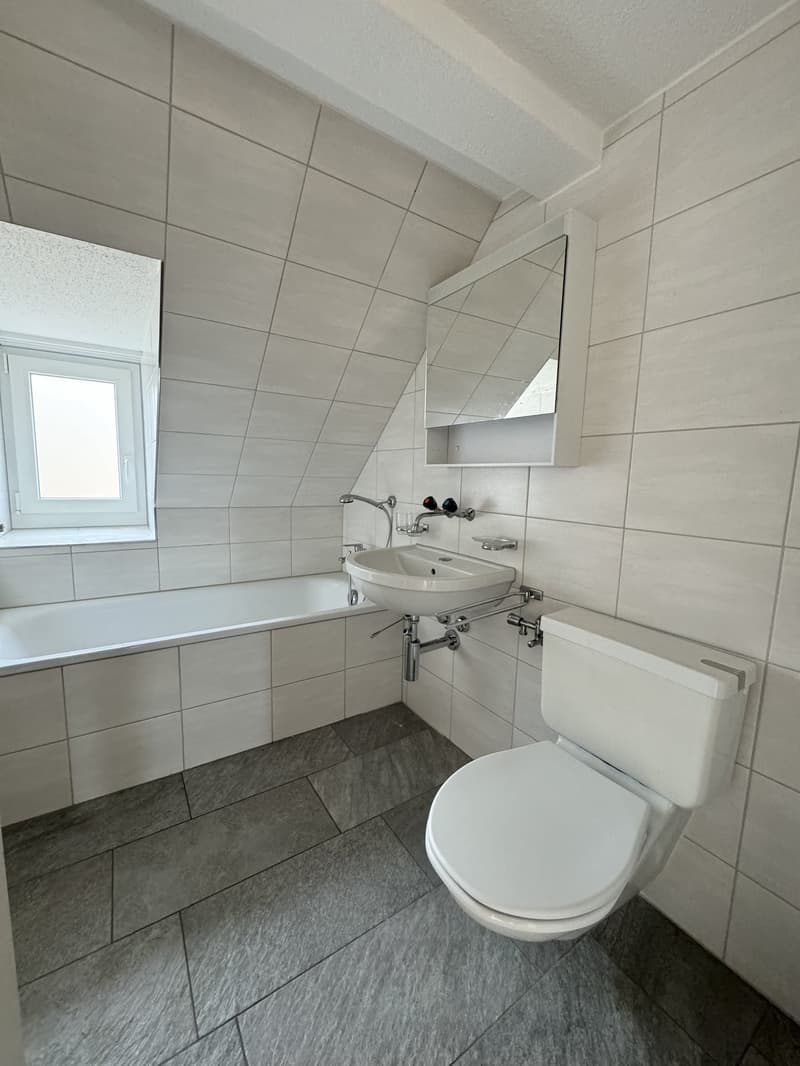 Stillvolle 4.5-Zimmerwohnung fast im Zentrum (8)