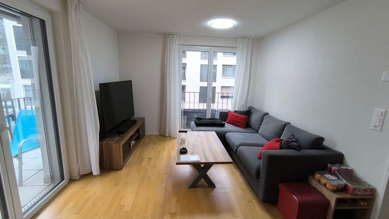 Gemütliche 2.5-Zimmer-Wohnung in Neuhausen am Rheinfall (3)