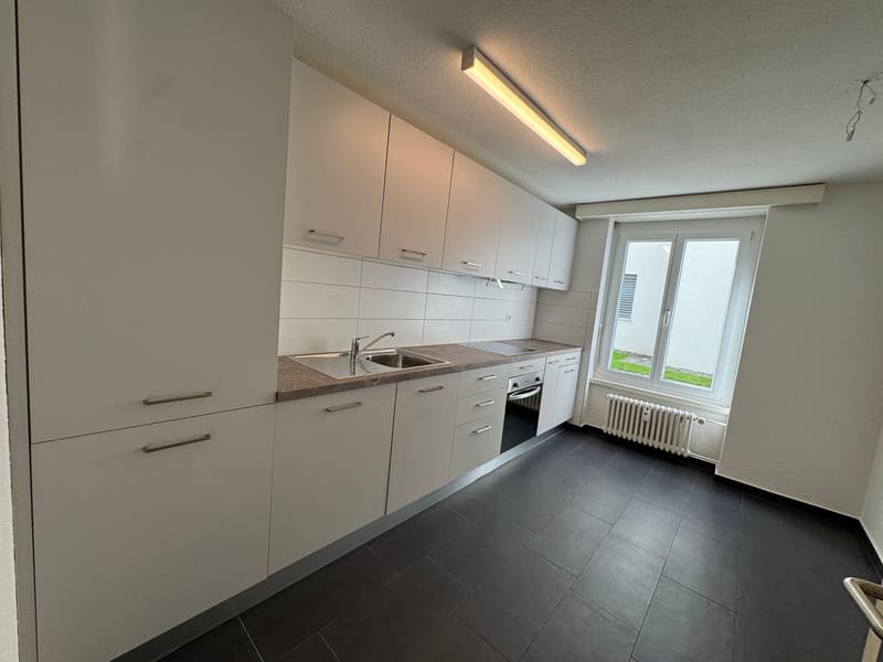 Geräumige 4.5-Zimmer-Wohnung im Erdgeschoss in Arbon (2)