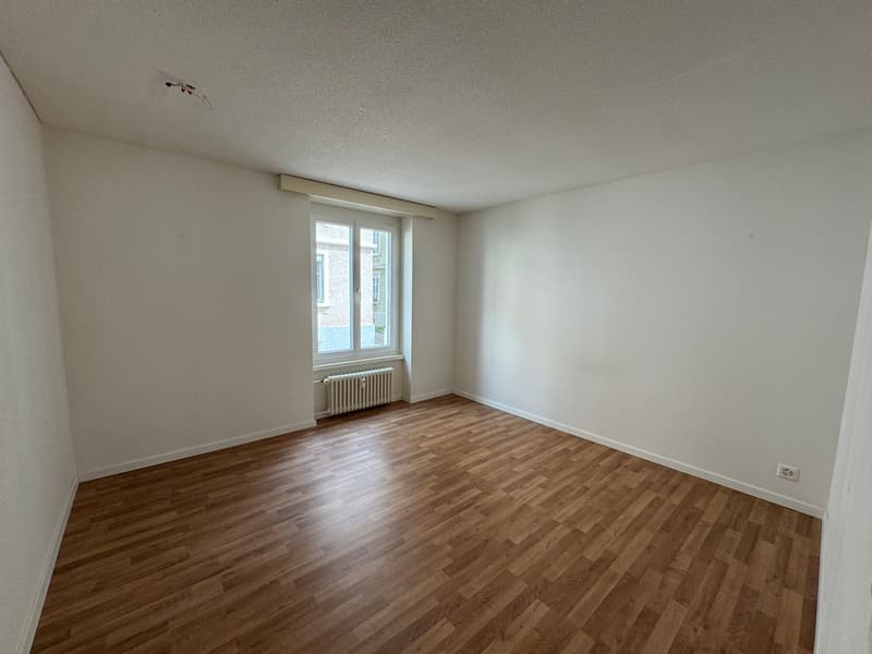 Geräumige 4.5-Zimmer-Wohnung im Erdgeschoss in Arbon (4)
