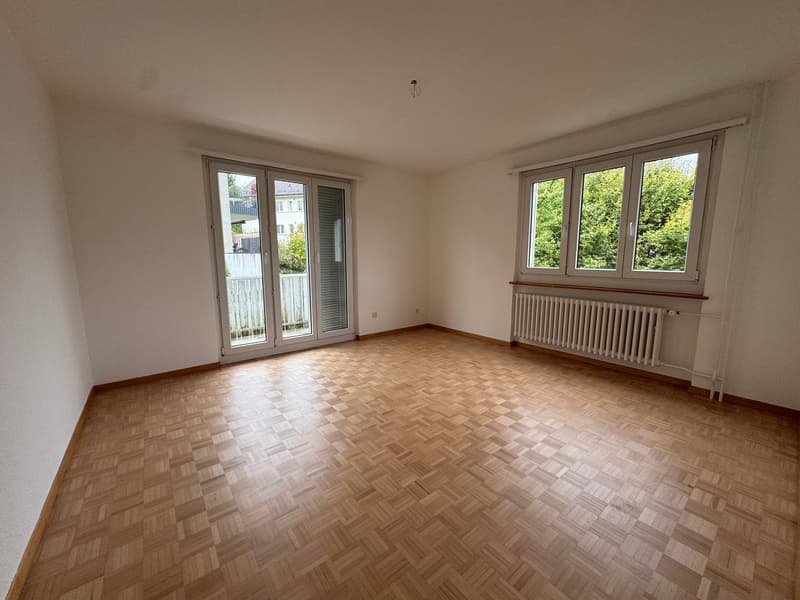 Geräumige 5-Zimmer-Wohnung mit Balkon in ruhiger Lage (4)
