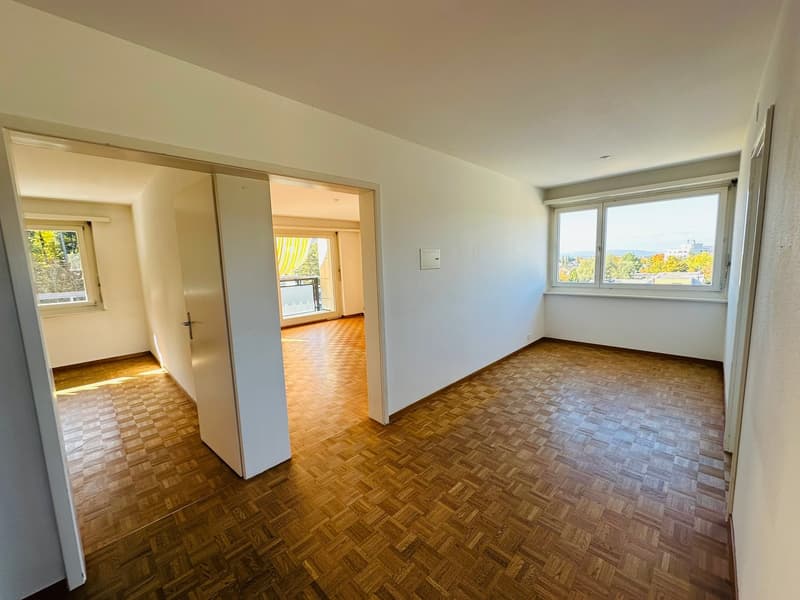 Charmante 3-Zimmer-Wohnung im 5. Obergeschoss in Zollikon (3)