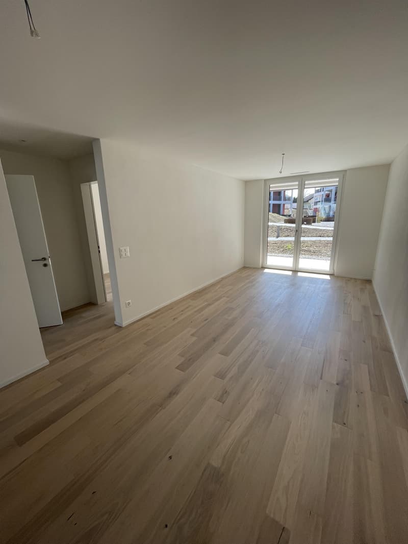 Moderne 3.5-Zimmer-Wohnung EG in Kloten zu vermieten! (4)