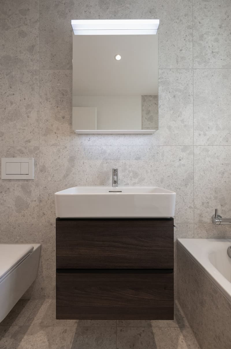 Wohnen, wo andere Ferien machen! Exklusive 3.5-Zimmer-Wohnung am Zürichsee (5)