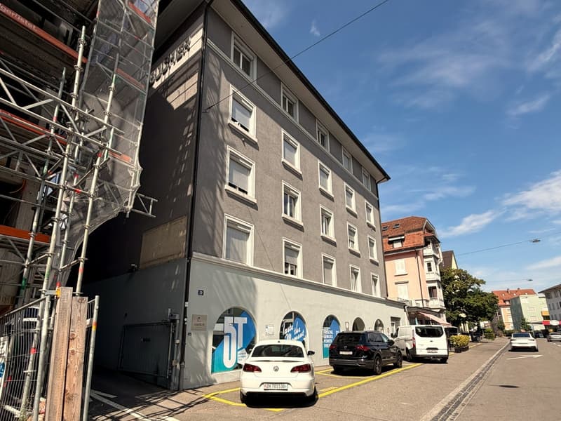 Helles Büro mit Vorzimmer (ca. 27 m²) in Zürich-Oerlikon (5)