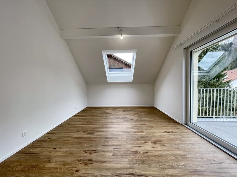 Moderne & helle 2.5 Dachwohnung in Escholzmatt (4)