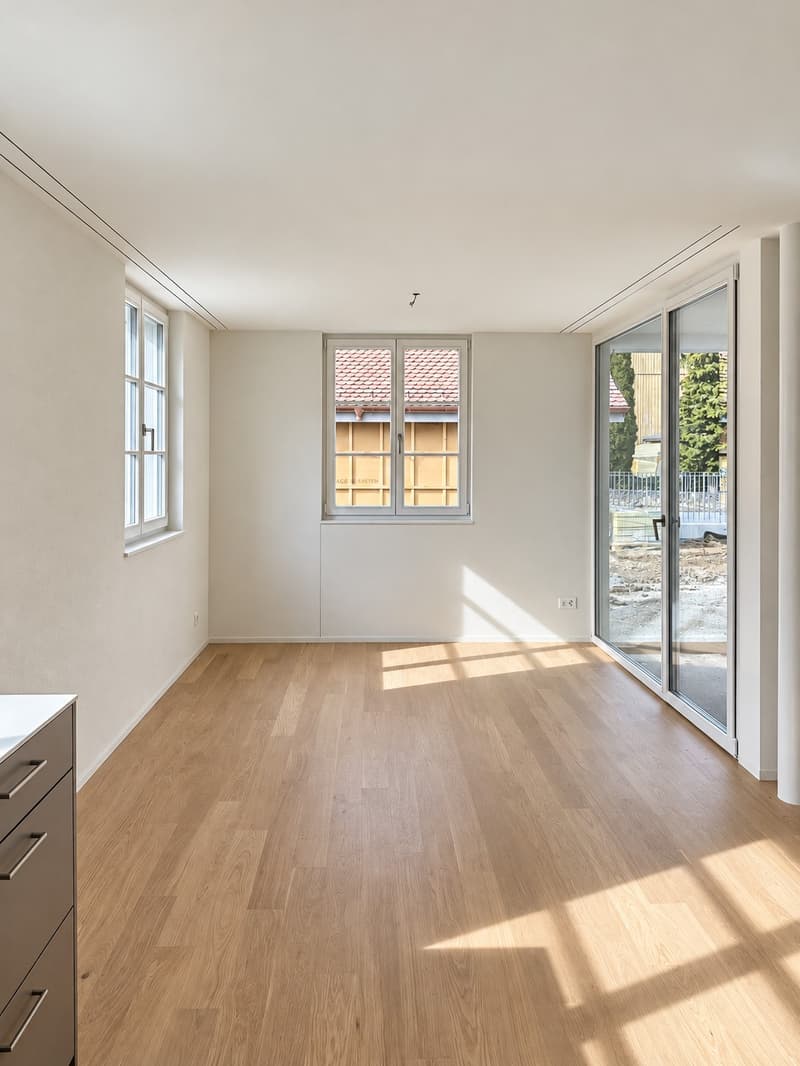 Moderne Wohnung mit hochwertigem Ausbau und hellen Räumen in Nürensdorf (5)